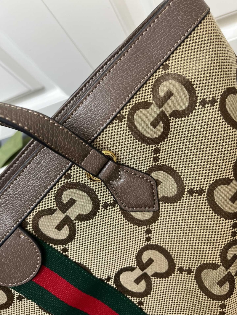 Gucci Shopping Bags